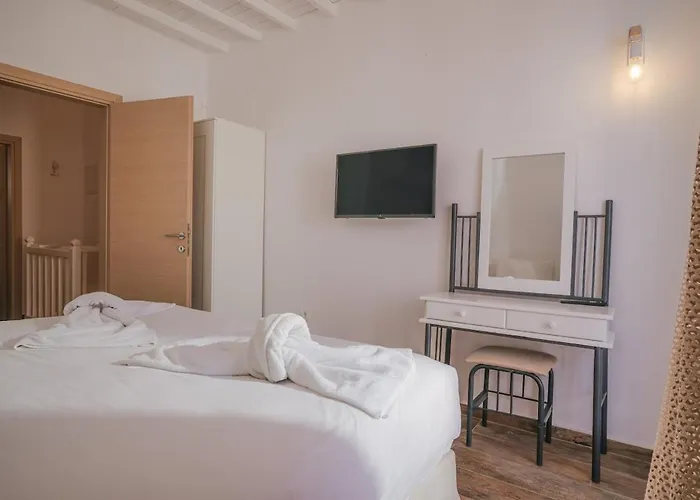 Mykonian Living The Lakka Residence Megali Ammos