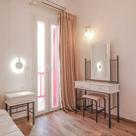 Mykonian Living The Lakka * Mykonos Town
