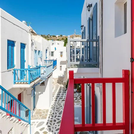 Mykonian Living The Lakka *